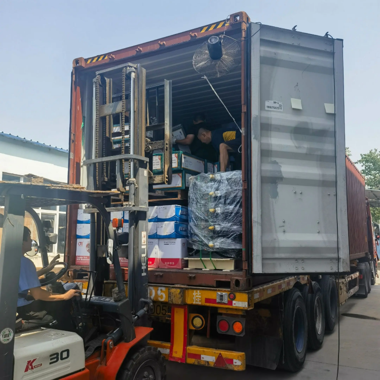 SKYOND హెవీ ట్రక్ విడిభాగాలు - సులభంగా డ్రైవ్ చేయండి, ప్రతిచోటా నమ్మదగినది!